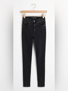 🔥🔥ARITZIA THE LOLA HIGH RISE SKINNY DENIM FORUM SIZE 29